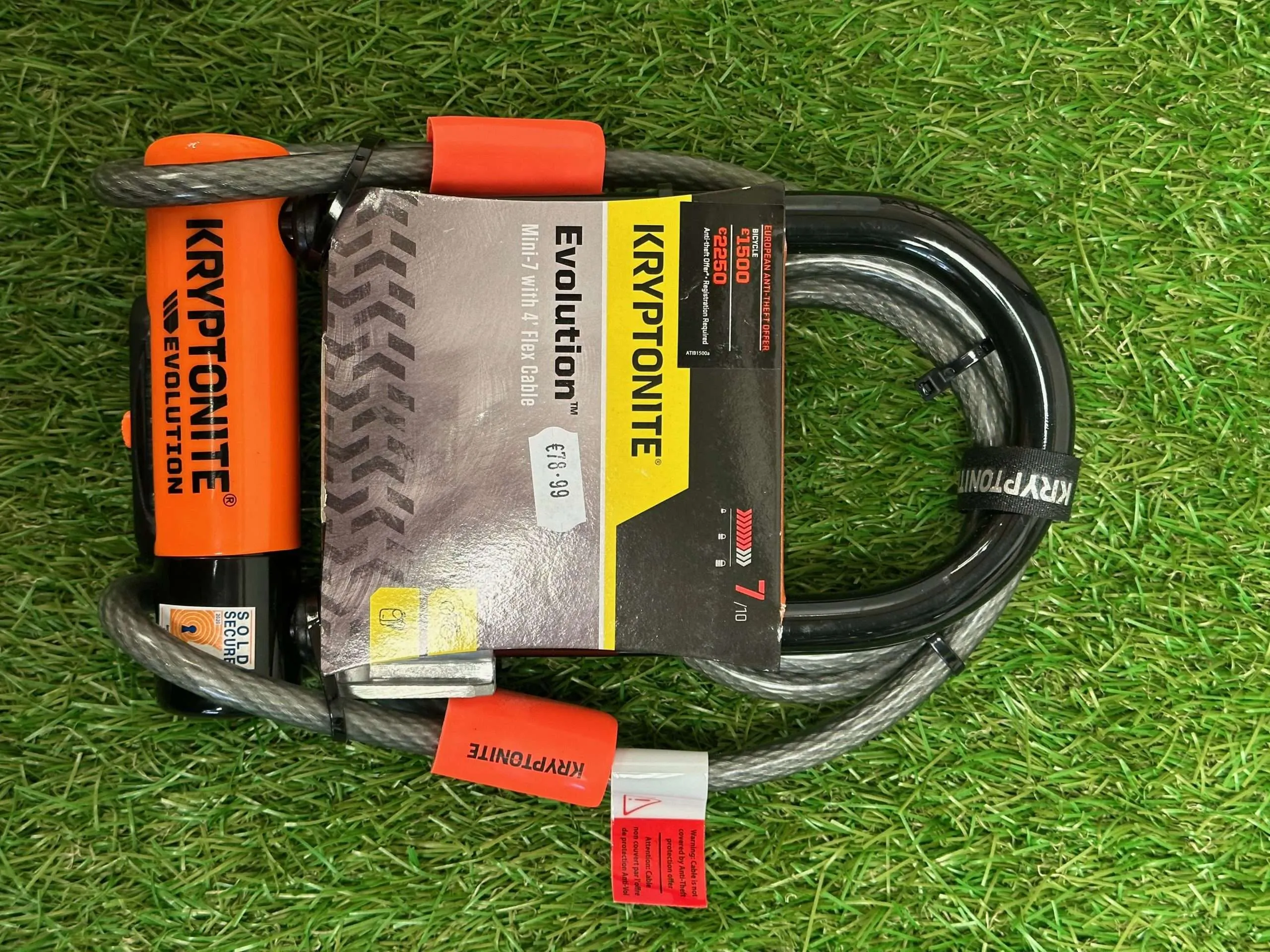 Pneumatiques pour cycles boutique -Pneumatiques pour cycles boutique IMG 7423 min scaled 1